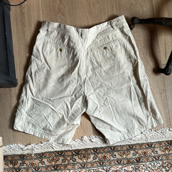 Tommy Bahama Linen Flat Front Chino Shorts Light Beige Size 36 - Picture 2 of 2